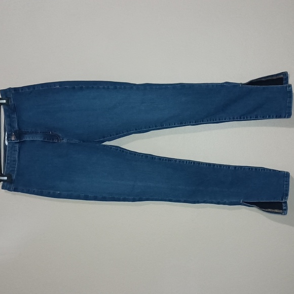 Free People Riley Stretch Skinny Jeans w/Slit - Picture 3 of 7